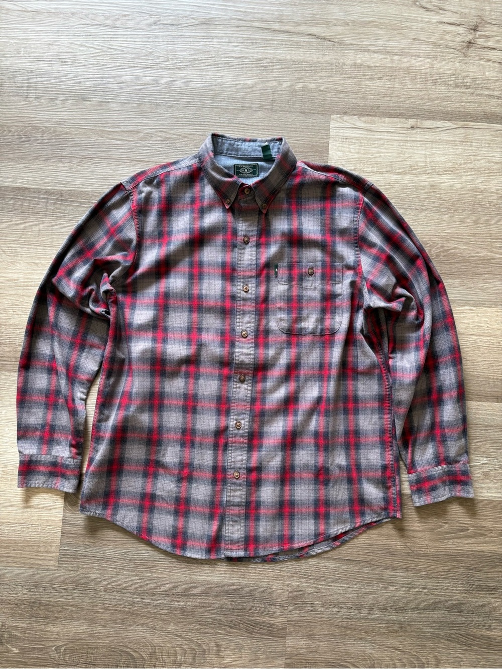 G.H. Bass & Co. Men’s Plaid Flannel Button Down Shirt - Size L Red/Grey